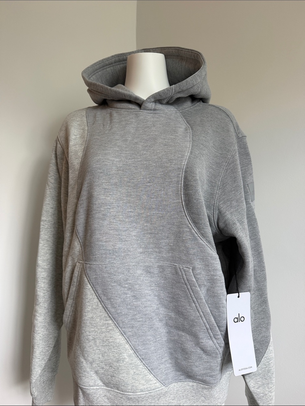ALO Yoga Men's Two-Tone Gray Hoodie Pullover